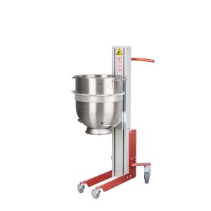 VARIMIXER EasyLift permettant le transfert sécurisé des préparations alimentaires entre les postes de travail.